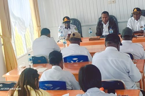 RAPAT SINKRONISASI ANTARA INSPEKTORAT DAN DINAS PEMBERDAYAAN MASYARAKAT KAMPUNG (DPMK) KABUPATEN DEIYAI