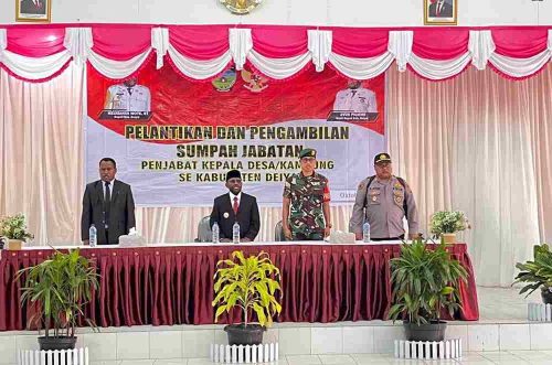 Masyarakat Bersama DPMK Kabupaten Deiyai Patut diapresiasi Kepribadian dan Jiwa Kepemimpinan Seorang Bupati Deiyai.